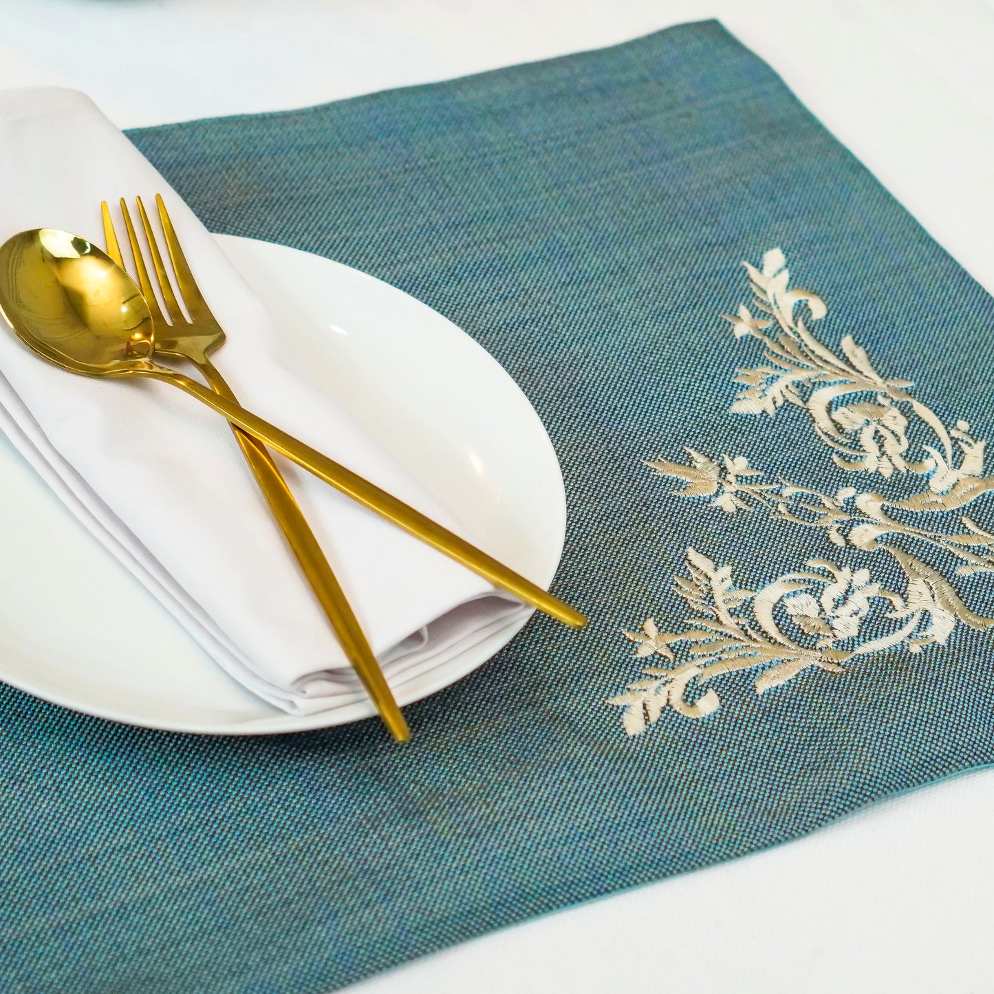 Floral Teal Ferozi Jute Embroidered Mats