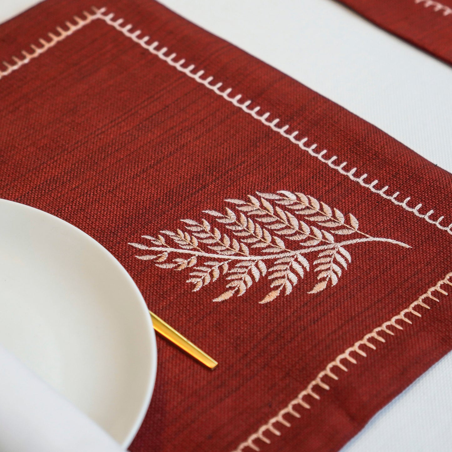 Fern Bliss Maroon Jute Embroidered Mats