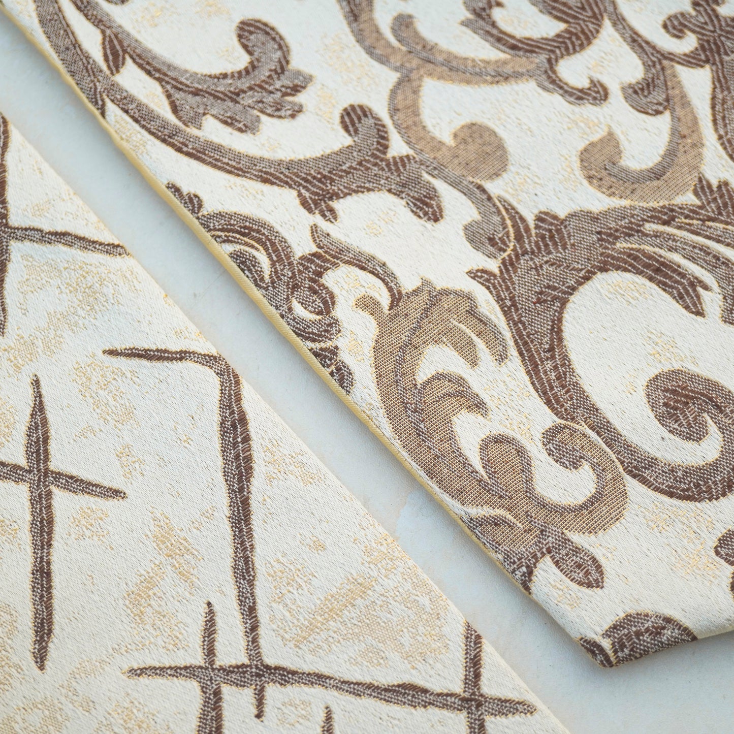 Imperial Brocade Mocha Gold Table Set