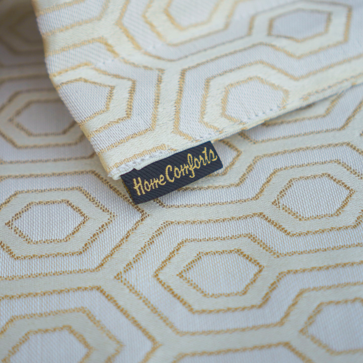 Floral Hive Rose Gold Table Set