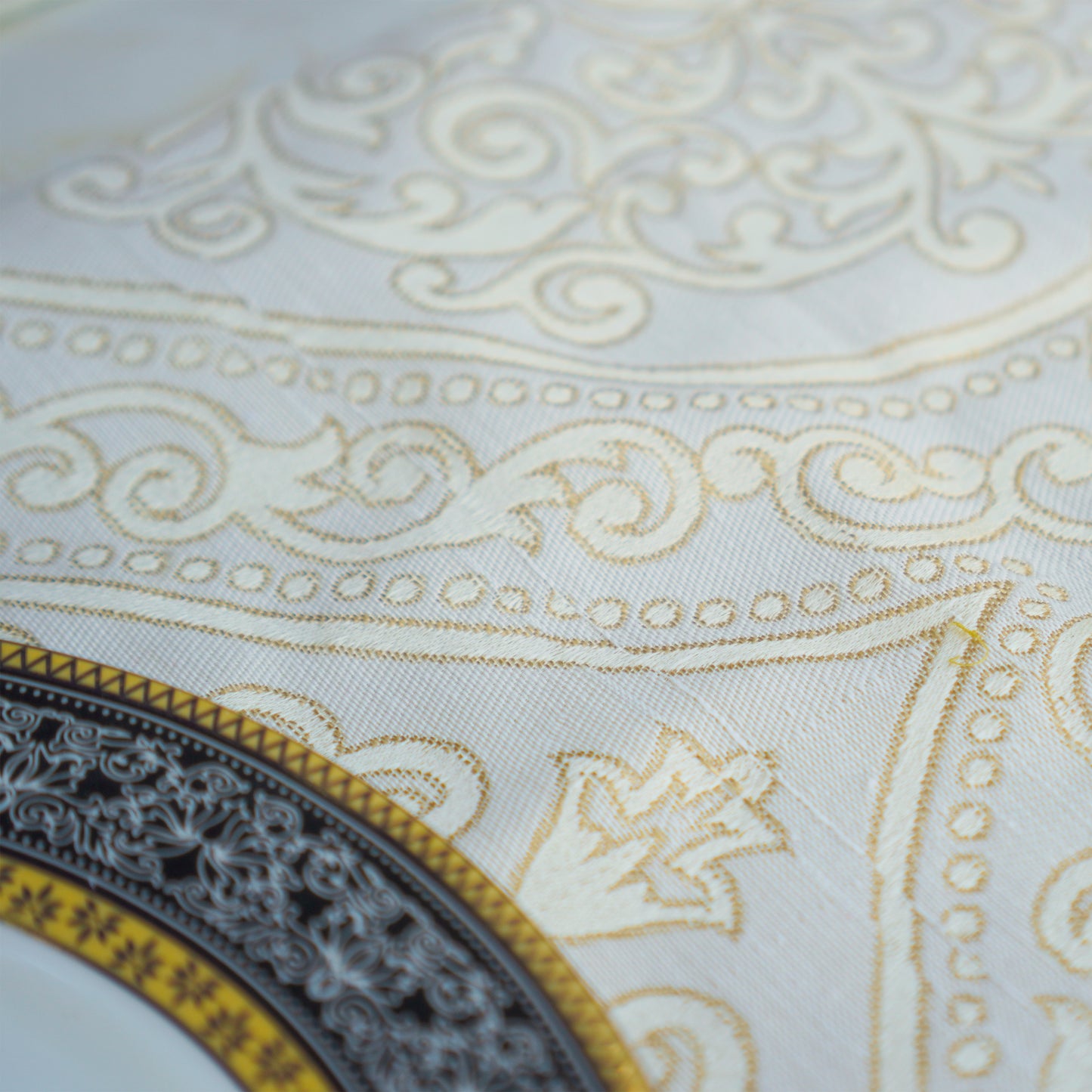 Floral Hive Rose Gold Table Set