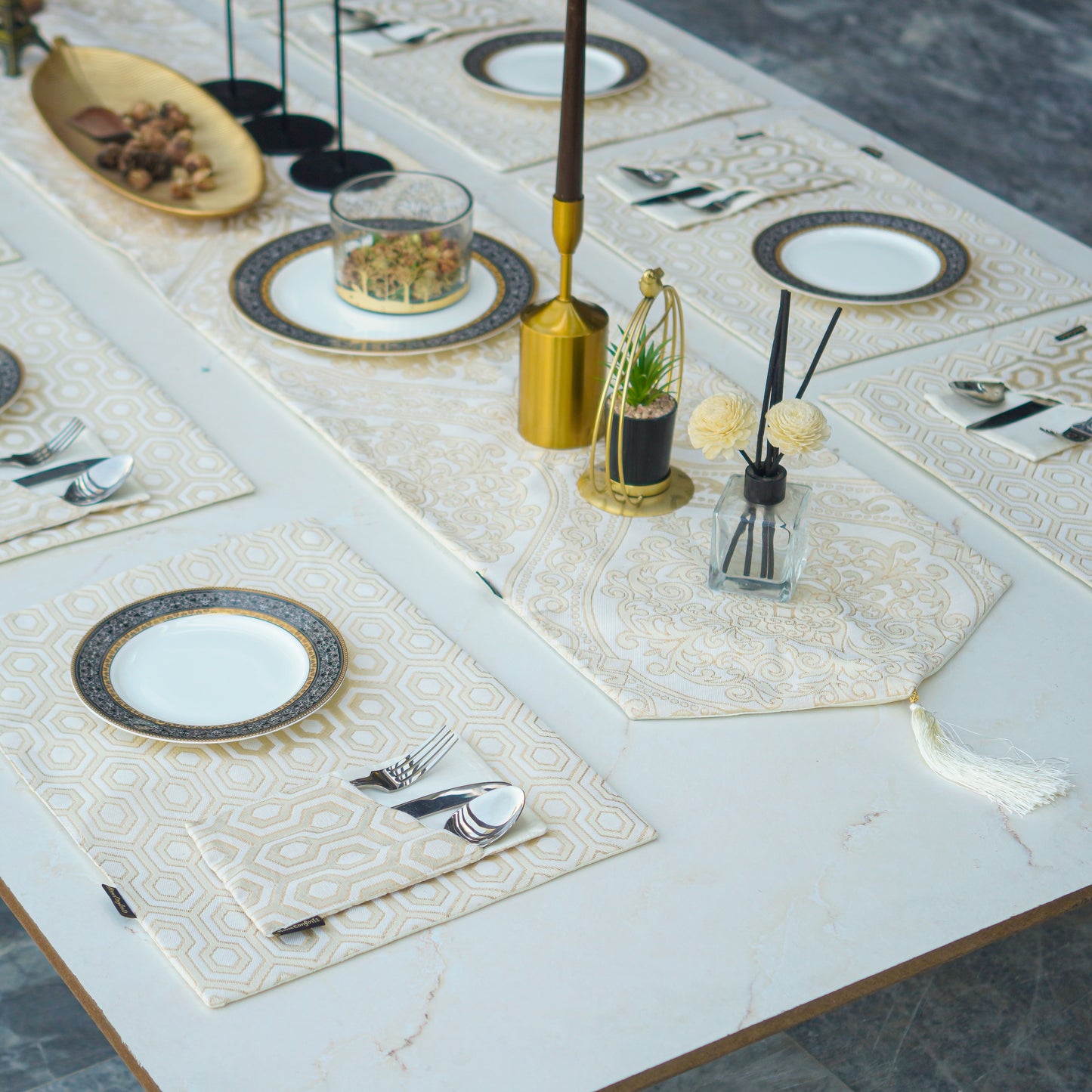 Floral Hive Rose Gold Table Set