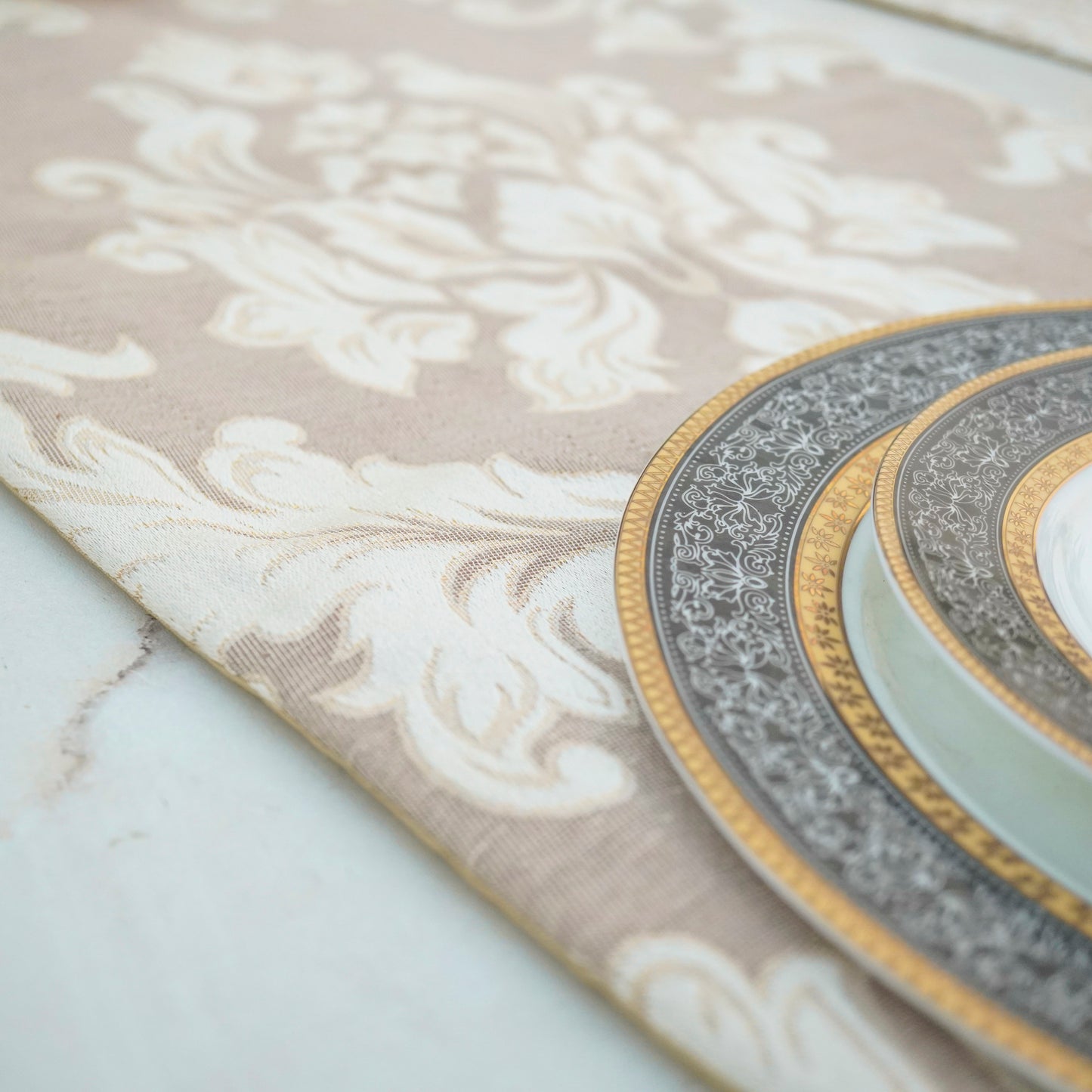 Floral Royale Sandstone Cream Table Set